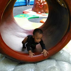 Meet your Posher, Howard